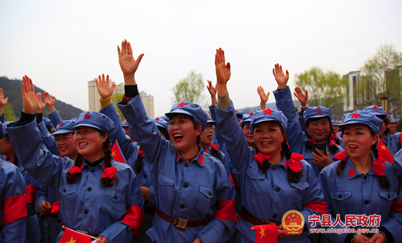 歌聲頌黨恩 堅(jiān)定跟黨走 ——寧縣舉行“唱紅歌 頌黨恩 學(xué)黨史 跟黨走” 新時代文明實(shí)踐志愿服務(wù)活動