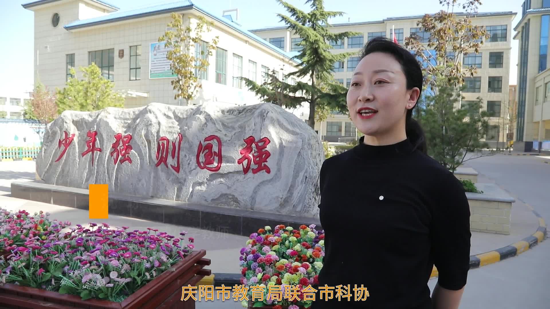 【第一眼】贊！科普知識進(jìn)校園，讓學(xué)生“零距離”感受科技魅力……
