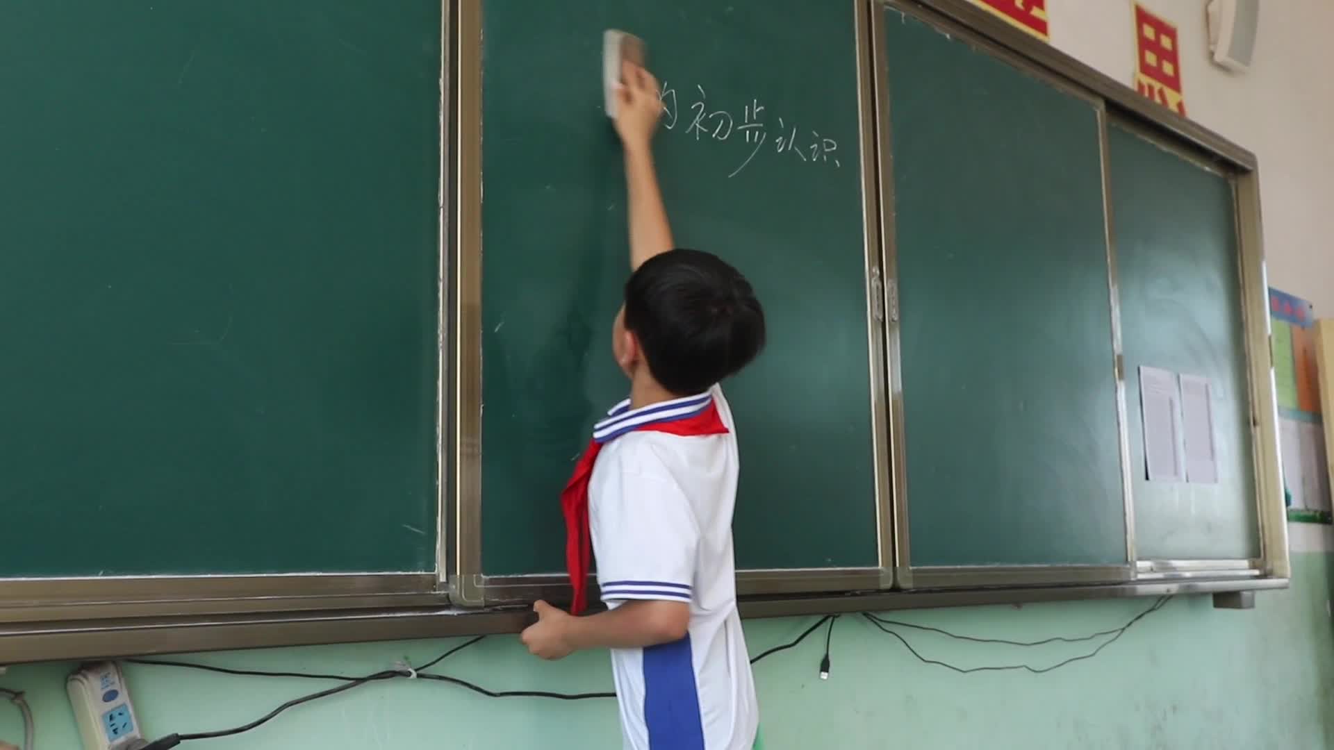 【新時(shí)代慶陽(yáng)好少年·馬宏發(fā)】眼里有光，心中有愛(ài)