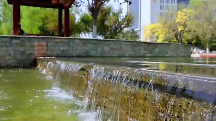你看這個(gè)環(huán)境就好滴很！