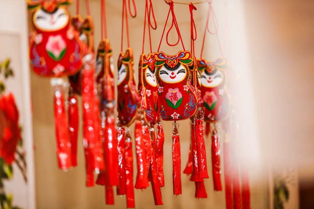 香約慶陽 包容天下丨慶陽香包，一針一線 送出如意祝福