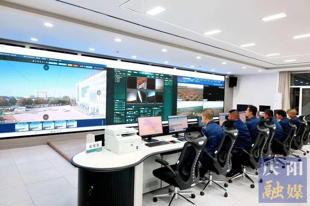 技術創(chuàng)新引領低空經濟新賽道 ——國網慶陽供電公司智能運檢中心全力備戰(zhàn)2025數字中國創(chuàng)新大賽（慶陽）·低空經濟賽道