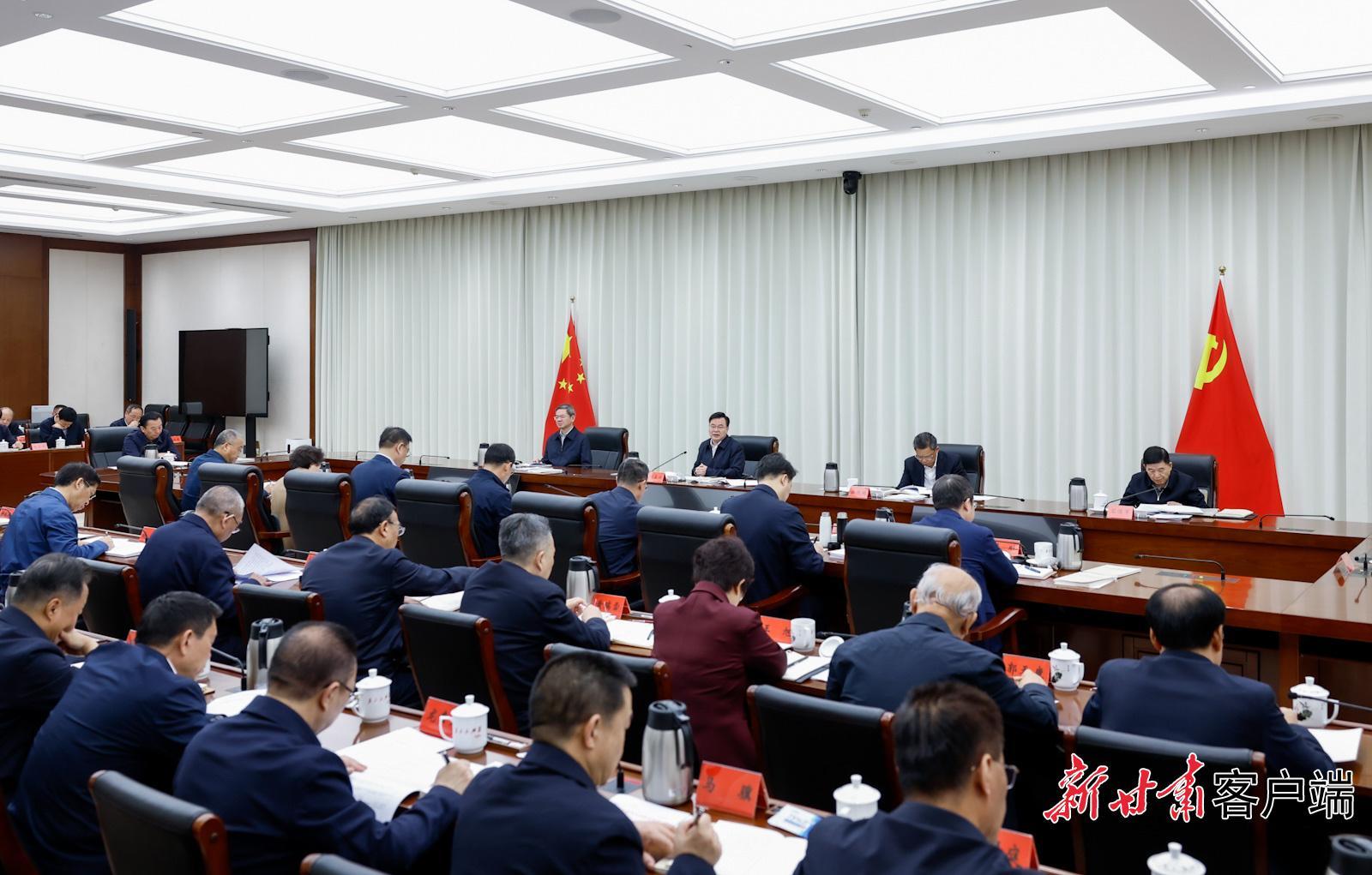 胡昌升在省委常委會開展深入貫徹中央八項規(guī)定精神學習教育讀書班第四次集中學習時強調(diào)：壓實責任明確要求突出重點 推動全省學習教育有力有效開展 任振鶴莊國泰石謀軍出席