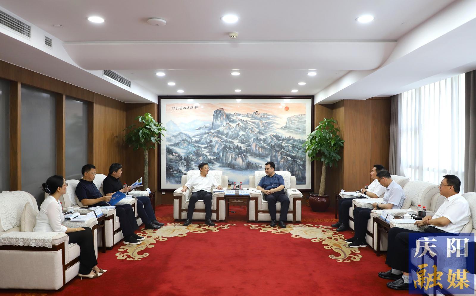 黃澤元帶隊(duì)赴湖南建投集團(tuán)考察對接項(xiàng)目